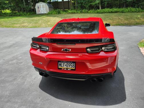 Red 2019 Chevrolet Camaro 1SS