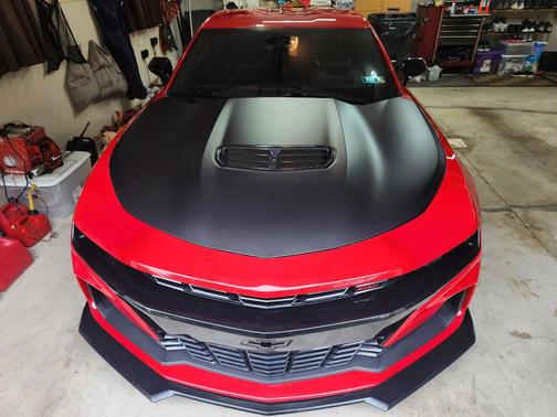 Red 2019 Chevrolet Camaro 1SS