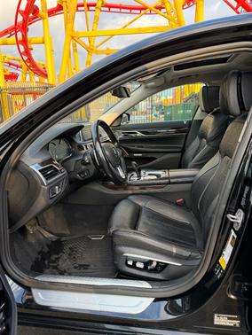 2016 BMW 750 i xDrive