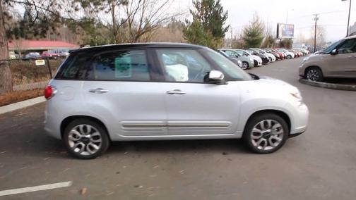 Silver 2014 FIAT 500L Lounge