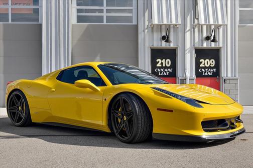 2013 Ferrari 458 Spider Base