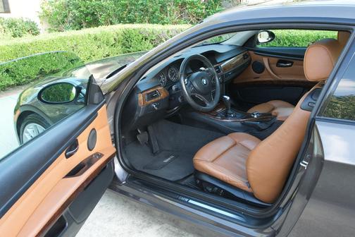 Brown 2009 BMW 328 i