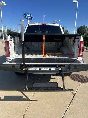 White 2023 Ford F-150 Lariat