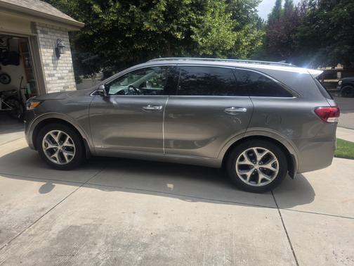 2016 Kia Sorento SX
