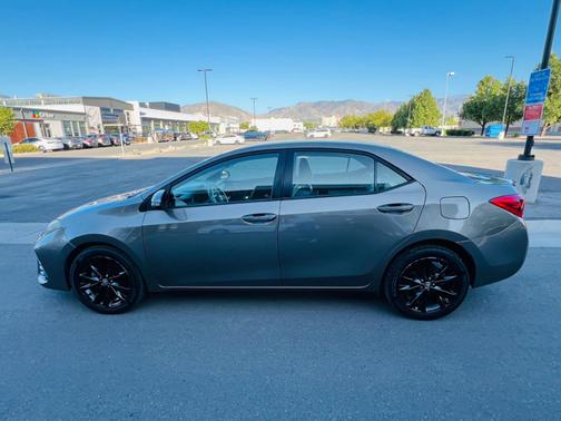 2019 Toyota Corolla SE