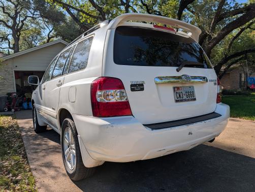White 2007 Toyota Highlander Hybrid Limited