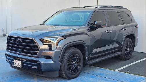 2024 Toyota Sequoia Platinum