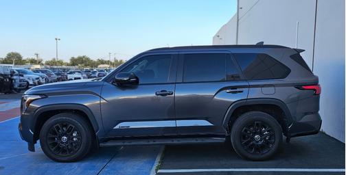 2024 Toyota Sequoia Platinum