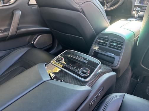 2014 Maserati Quattroporte GTS
