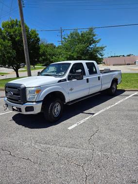 White 2015 Ford F-250 XL