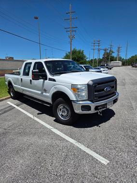 White 2015 Ford F-250 XL