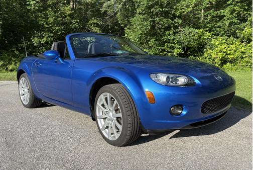 2006 Mazda MX-5 Miata Sport