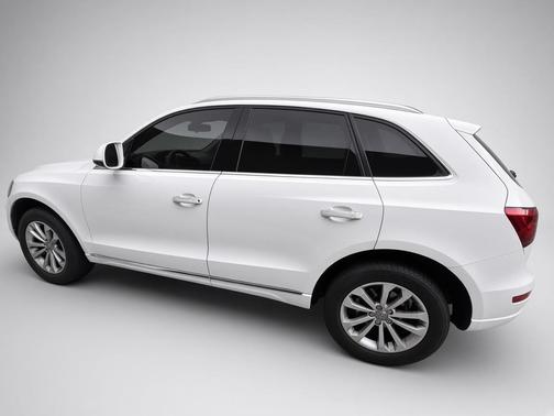 White 2016 Audi Q5 2.0T Premium Plus