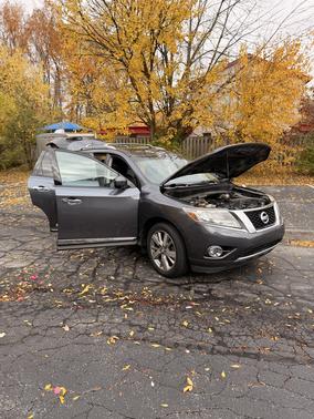 2013 Nissan Pathfinder Platinum