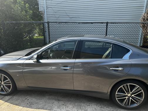 2014 INFINITI Q50 Premium