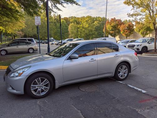 2011 INFINITI G25x Base