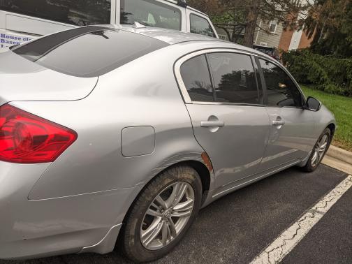2011 INFINITI G25x Base