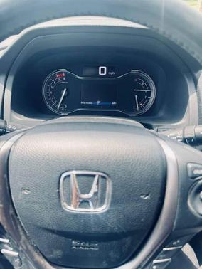 White 2017 Honda Pilot EX-L