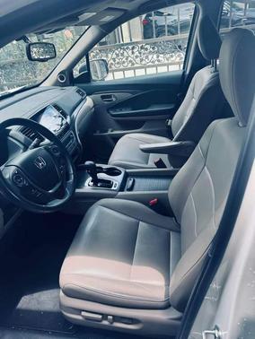 White 2017 Honda Pilot EX-L