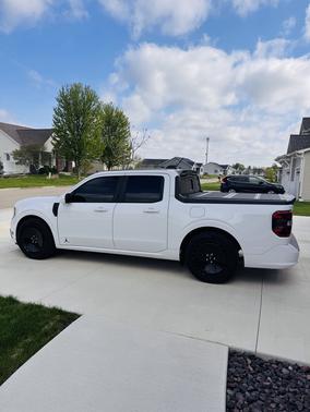 White 2025 Ford Maverick Lobo High