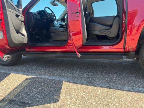Red 2013 Chevrolet Suburban 1500 LT