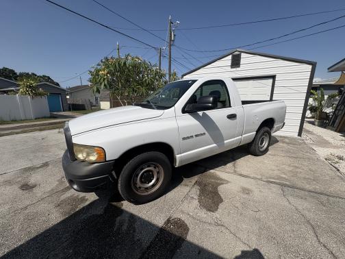 2004 Dodge Ram 1500 ST