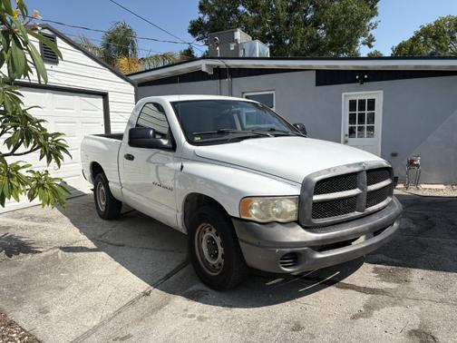 2004 Dodge Ram 1500 ST
