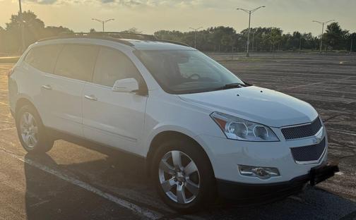 White 2012 Chevrolet Traverse LTZ