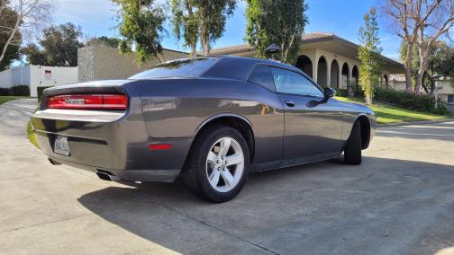 2014 Dodge Challenger SXT