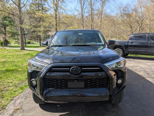 Black 2024 Toyota 4Runner SR5 Premium