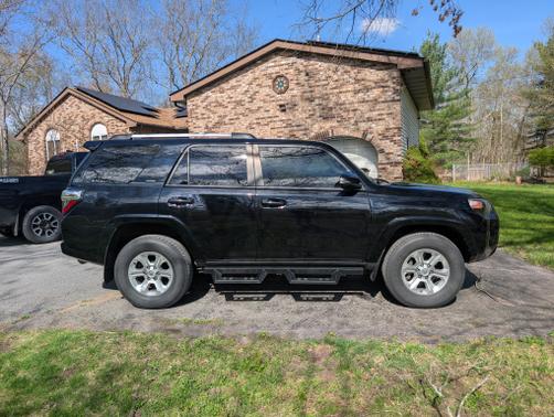 Black 2024 Toyota 4Runner SR5 Premium