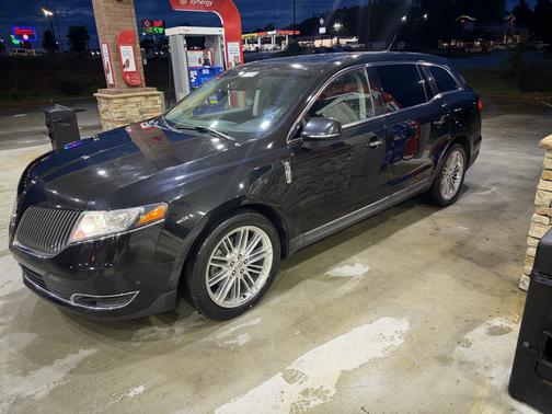 Black 2015 Lincoln MKT EcoBoost