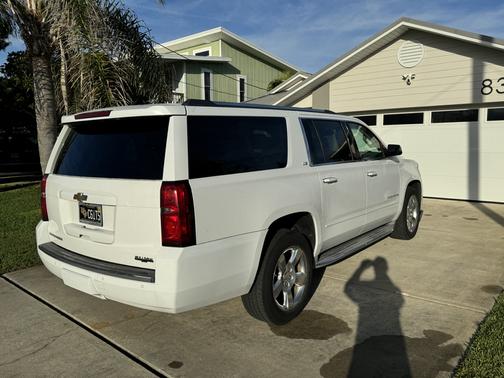 2015 Chevrolet Suburban 1500 LTZ
