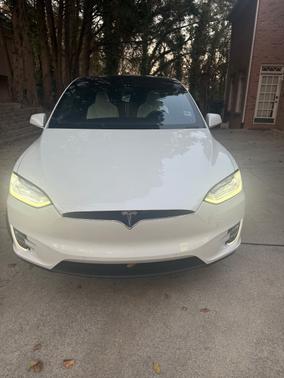 2018 Tesla Model X 75D