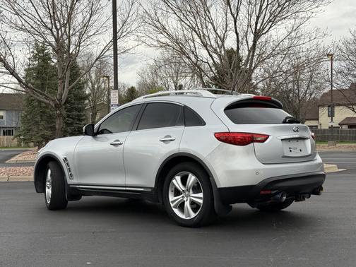 2011 INFINITI FX35 Base