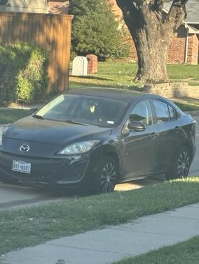 Black 2011 Mazda Mazda3 i Sport
