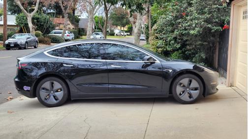 2019 Tesla Model 3 Standard Range Plus