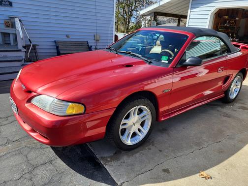 1998 Ford Mustang GT