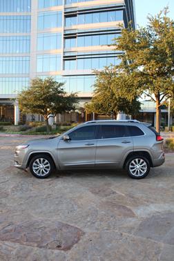 2017 Jeep Cherokee Overland