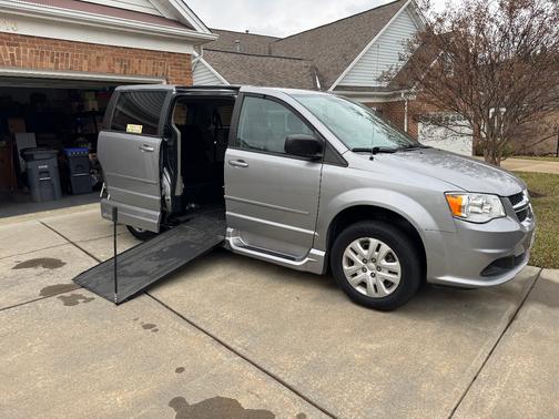 2016 Dodge Grand Caravan AVP/SE