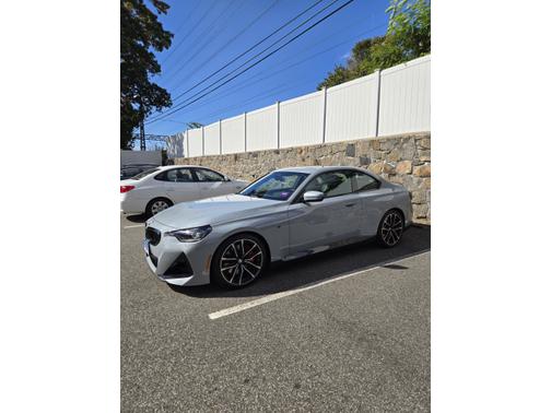 2022 BMW 230 i