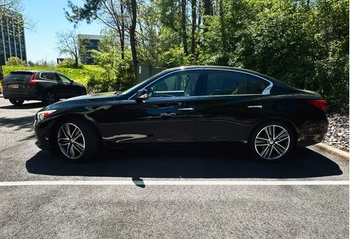2014 INFINITI Q50 Premium
