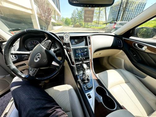 2014 INFINITI Q50 Premium