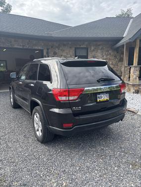 Black 2012 Jeep Grand Cherokee Laredo