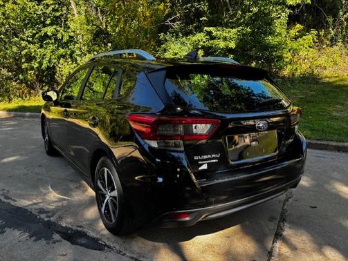 2023 Subaru Impreza Premium