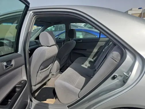 Gray 2006 Toyota Camry LE