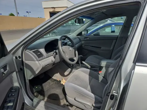 Gray 2006 Toyota Camry LE
