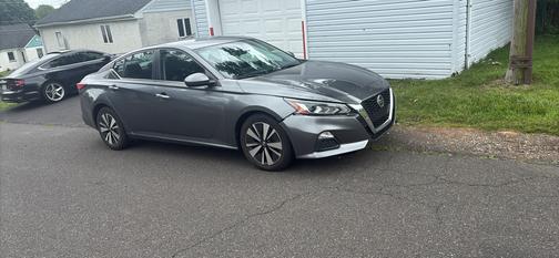 2021 Nissan Altima 2.5 SV