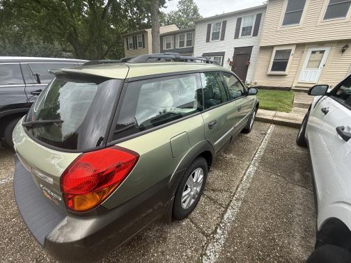 2005 Subaru Outback 2.5 i