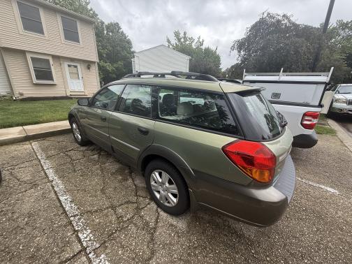 2005 Subaru Outback 2.5 i